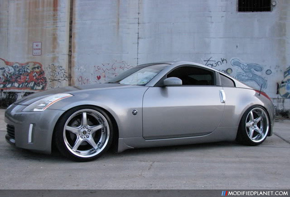  19 x105 Volk Racing GTS wheels with a 18 offset on a 2004 Nissan 350Z 