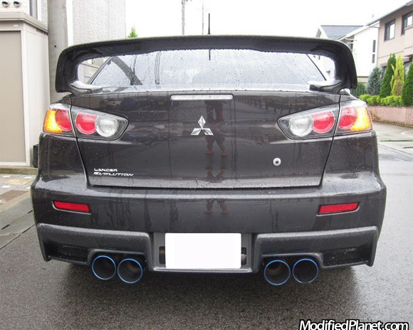 2010 Mitsubishi Evo X with Blitz Nur Spec Quad Exhaust