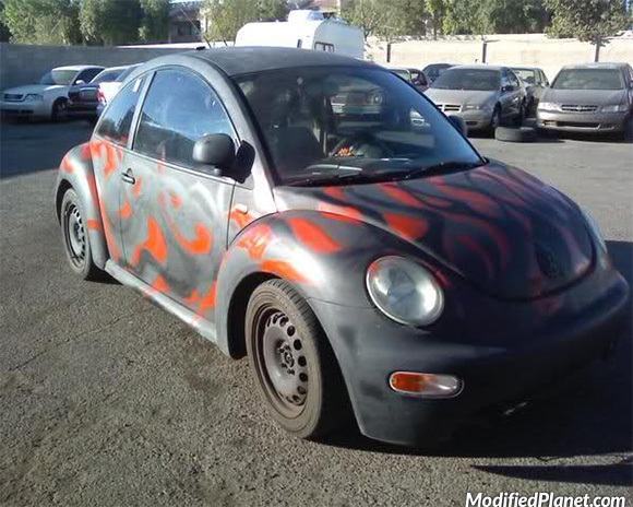 car-photo-2000-volkswagen-beetle-fire-flames-rattle-can-custom-paint-job-fail