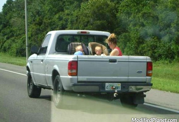 car-photo-1995-ford-ranger-mom-and-baby-seats-in-pickup-bed-children-safety-fail